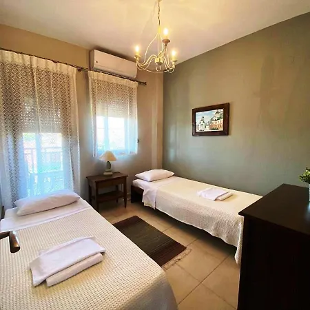 شقة Nea Roda Apartments *
