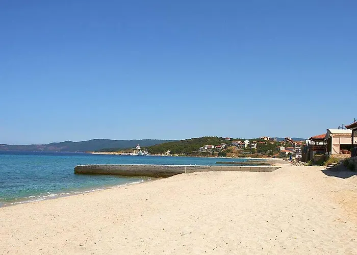 Nea Roda Apartments Apartament Nea Roda