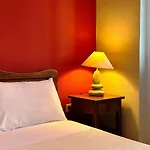 Nea Roda Apartments 依诺罗达