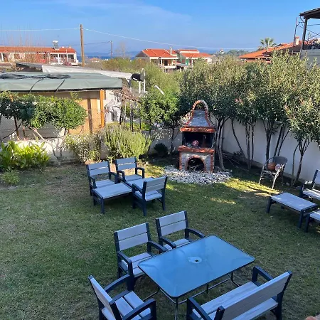 Daire Nea Roda Apartments