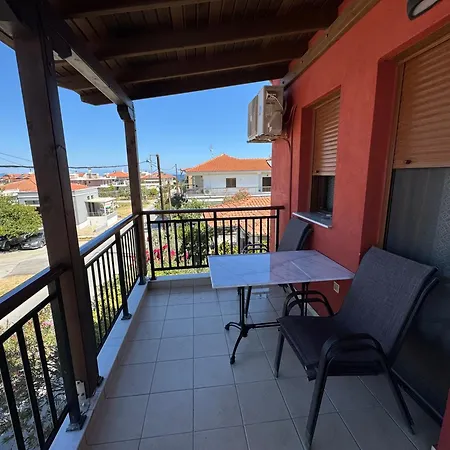 Nea Roda Apartments Апартаменты *