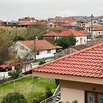 Daire Nea Roda Apartments