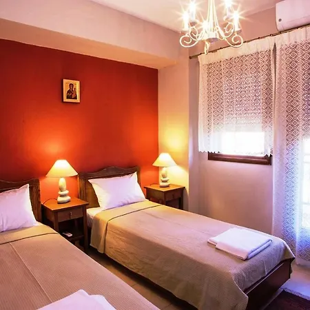 Nea Roda Apartments Apartman *