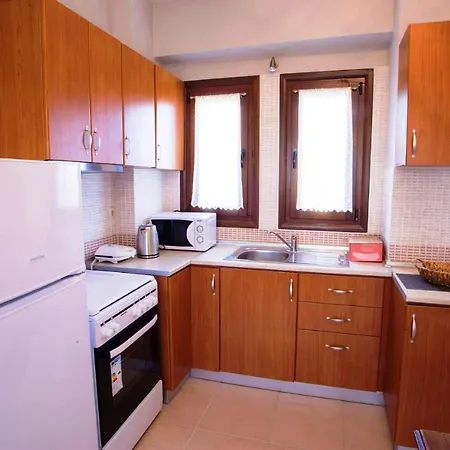 Nea Roda Apartments Apartmán